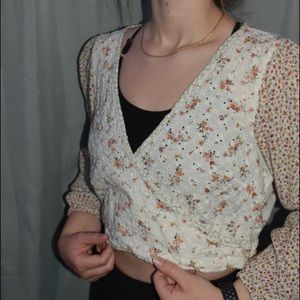 american eagle wrap-style floral top